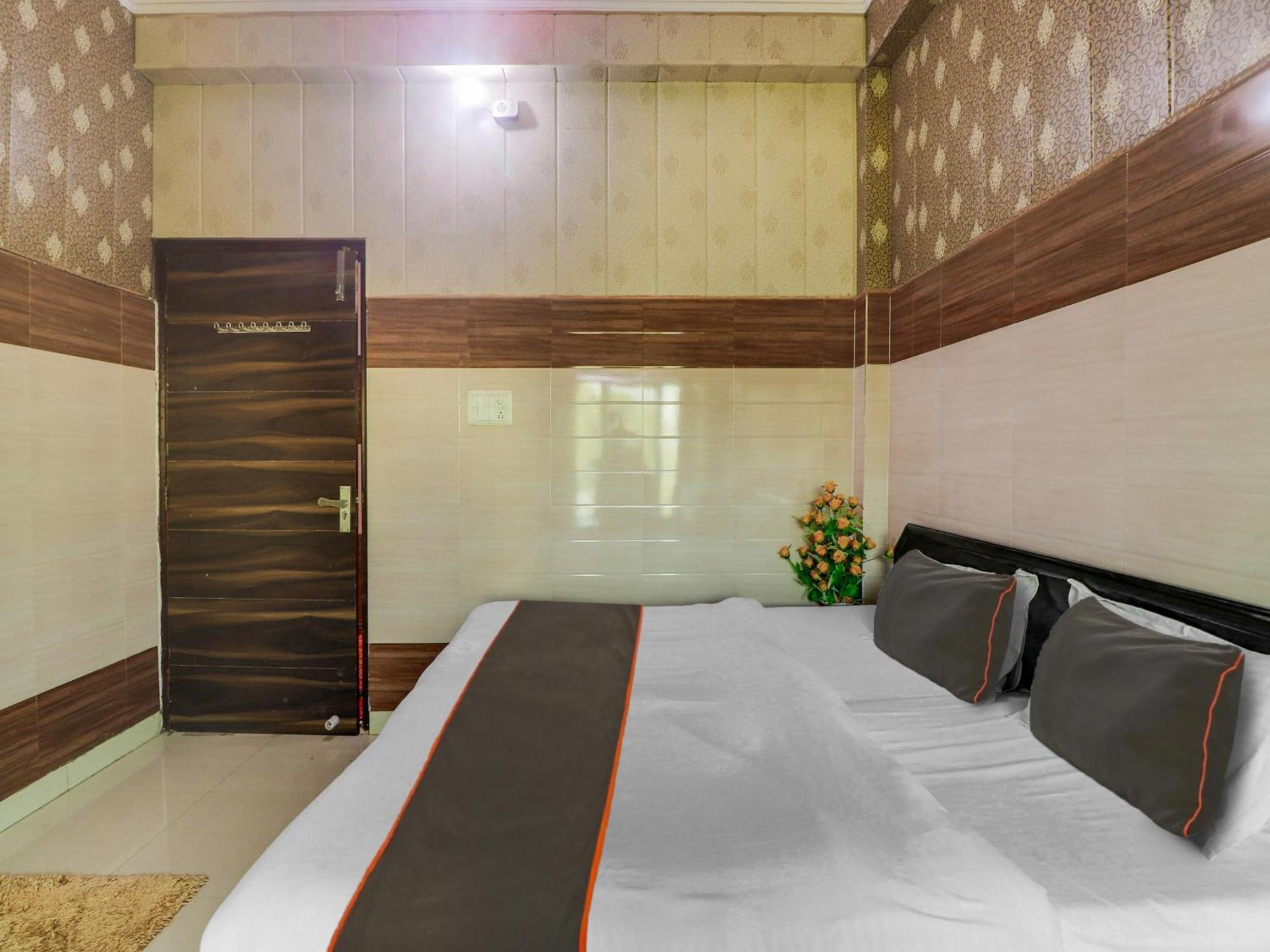 Kashipur Collection O Paradise And Restaurant酒店 外观 照片